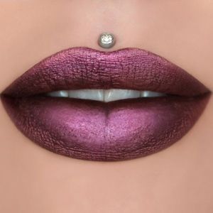NWT No tea no shade Jeffree Star lipstick metallic